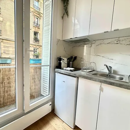 New 414 Grant - Cosy Center Apartmán