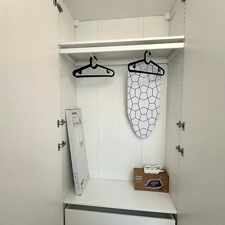 New 414 Grant - Cosy Center Apartmán